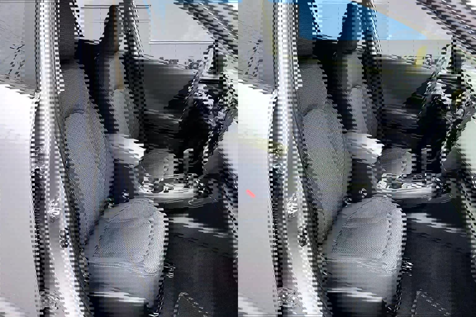 Used 2024 Subaru Crosstrek 2.0i Premium w/ Crosstrek Mirror Package image 14