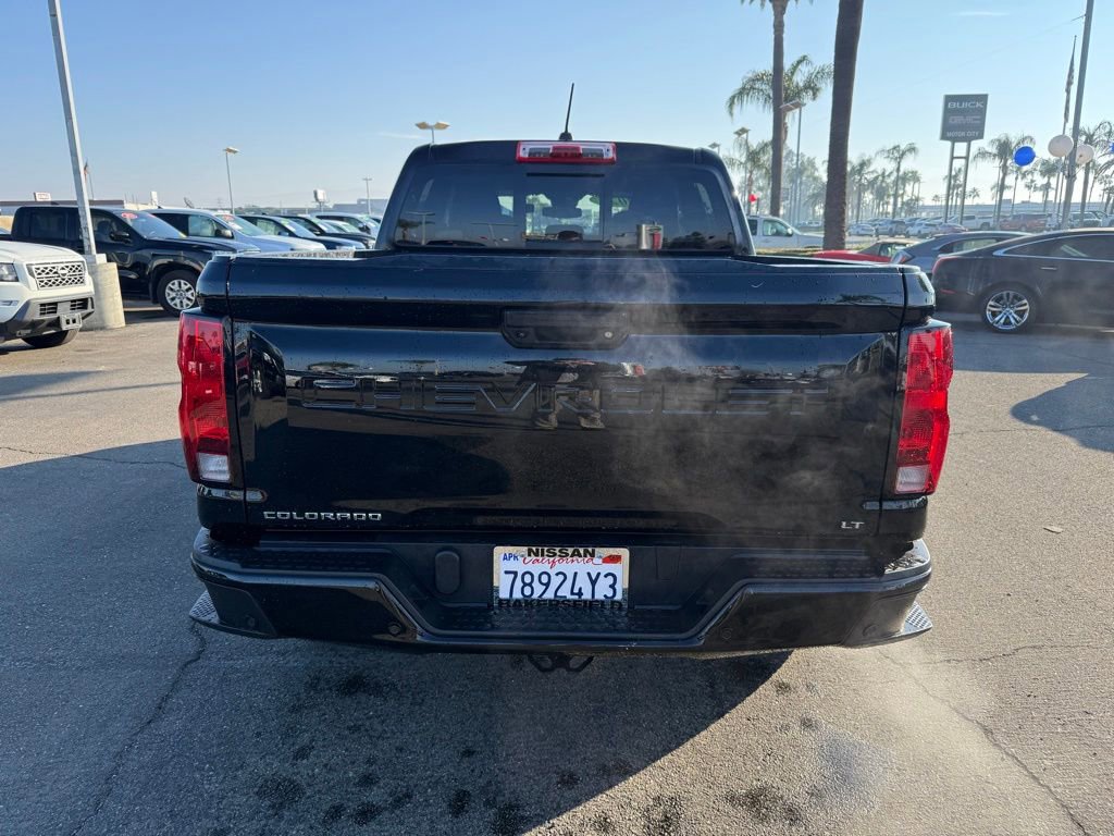 Used 2024 Chevrolet Colorado LT w/ LT Convenience Package image 5