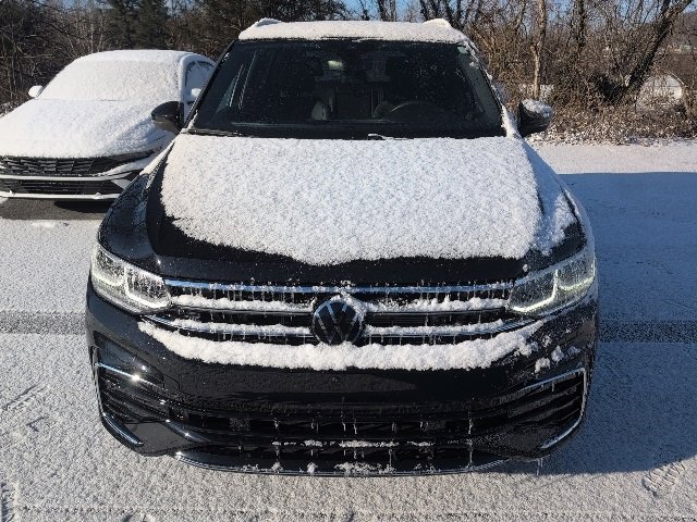 Used 2024 Volkswagen Tiguan SEL R-Line