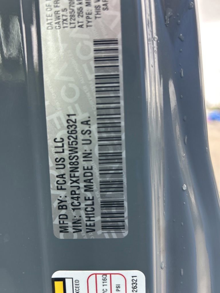 Used 2025 Jeep Wrangler Unlimited Rubicon AWD/4WD image 45