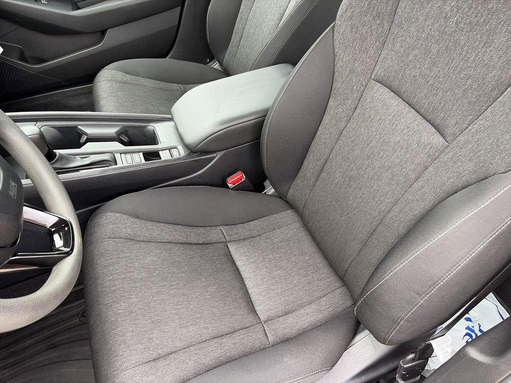 Used 2024 Honda Accord EX image 11
