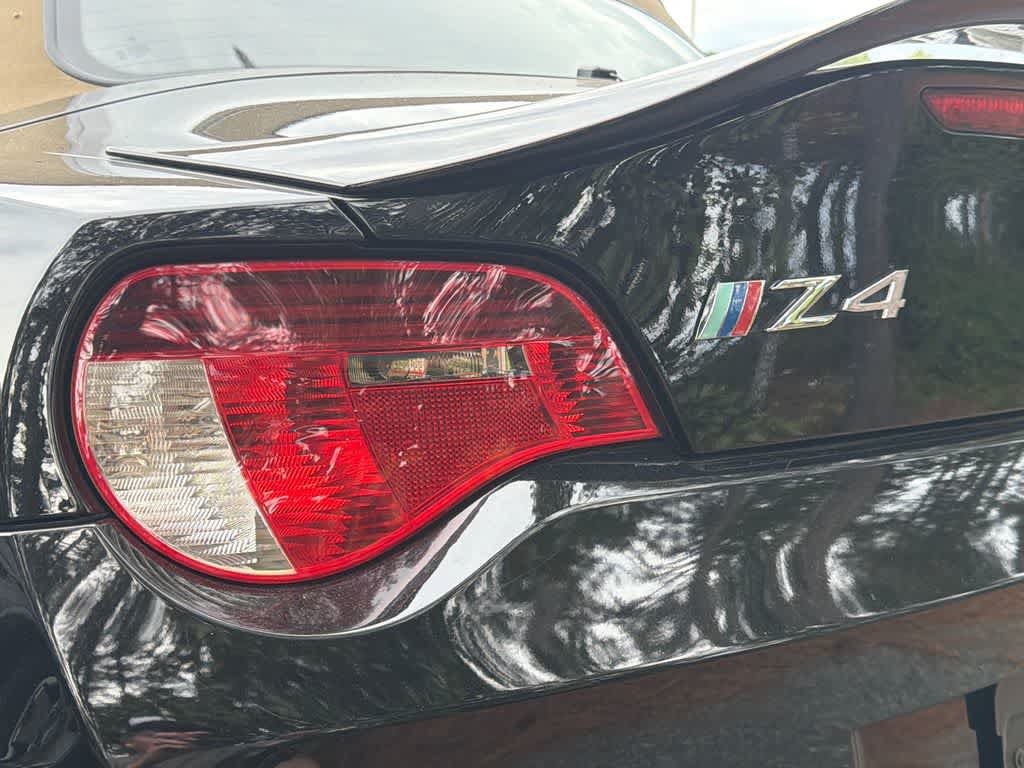 Used 2006 BMW Z4 3.0si RWD image 8