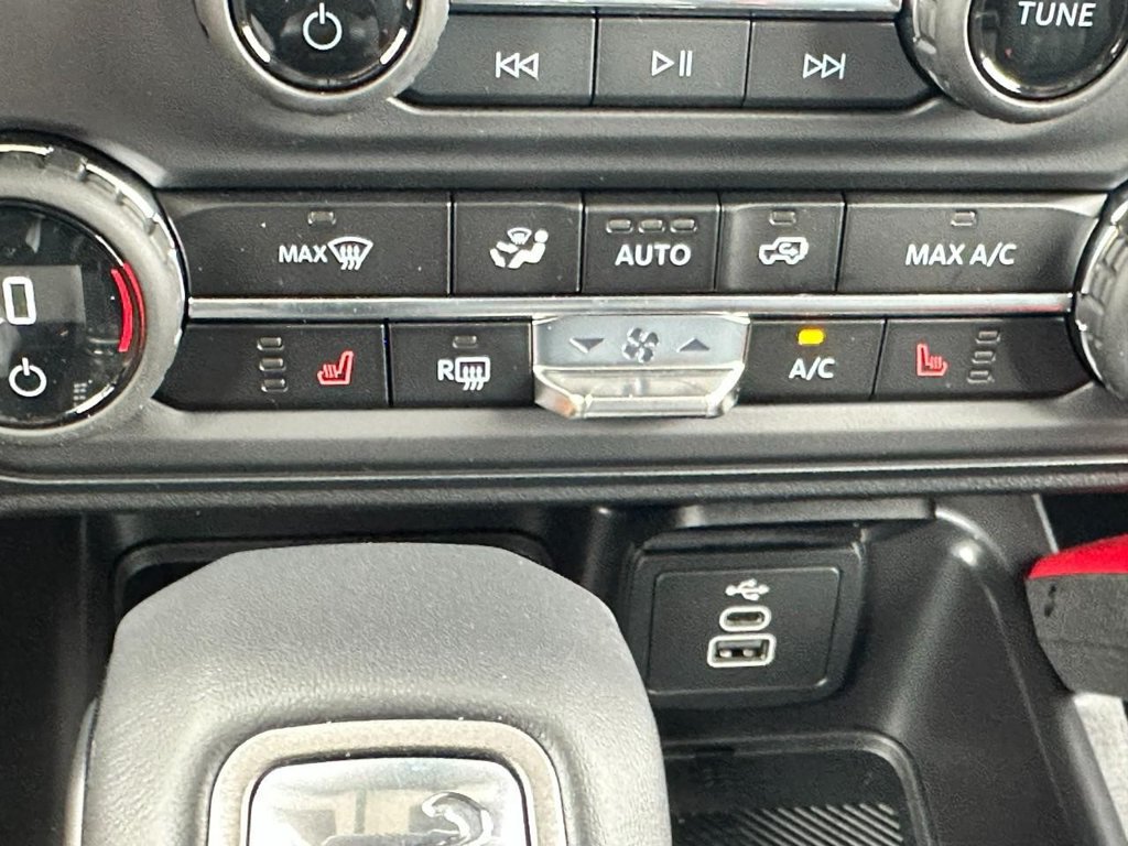New 2026 Ford Bronco Heritage Edition AWD/4WD image 14