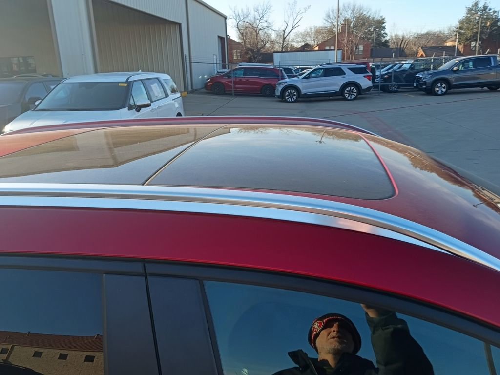 Used 2025 MAZDA CX-50 AWD 2.5 S w/ Premium Package image 8