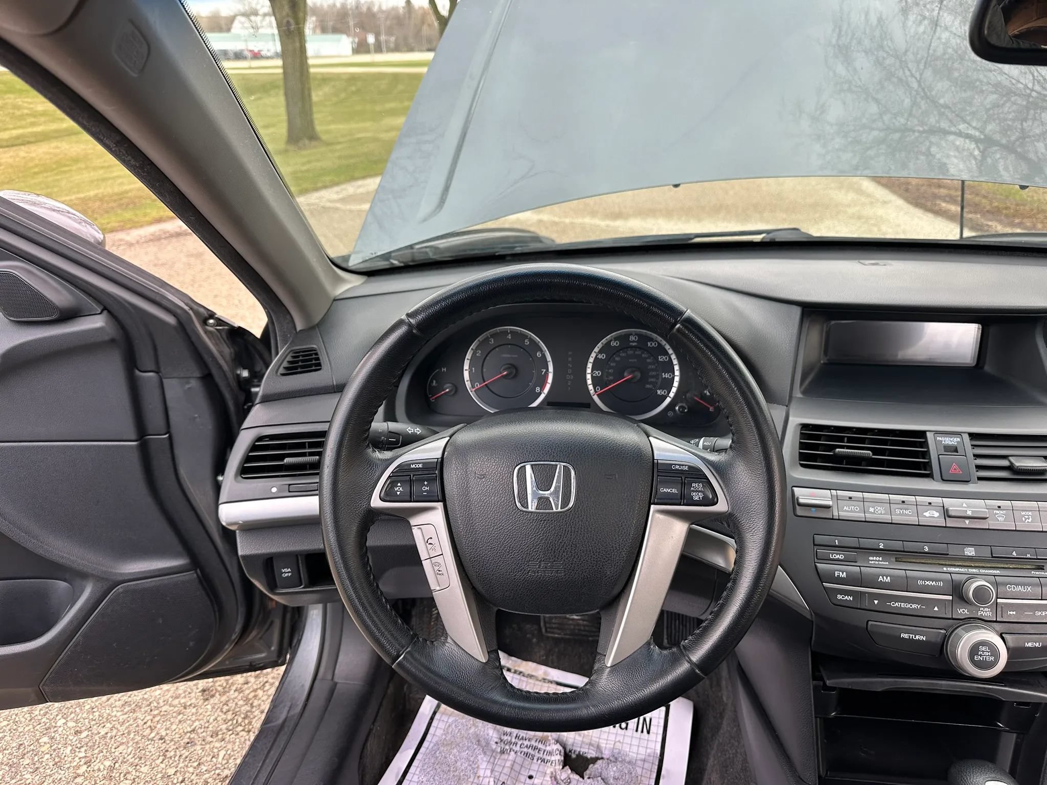 Used 2010 Honda Accord EX-L image 17