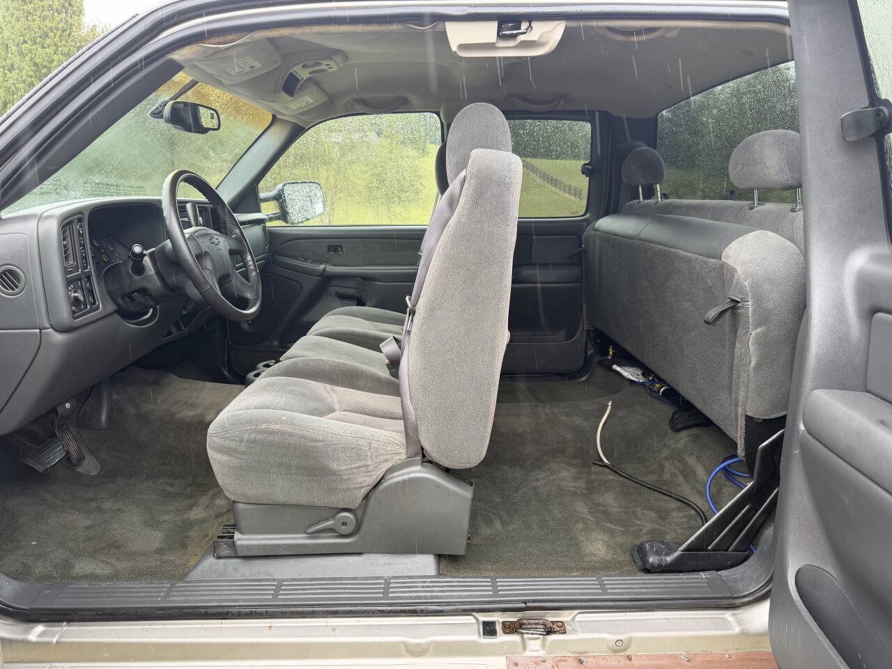 Used 2003 Chevrolet Silverado 1500 LS w/ Off-Road Package AWD/4WD image 12