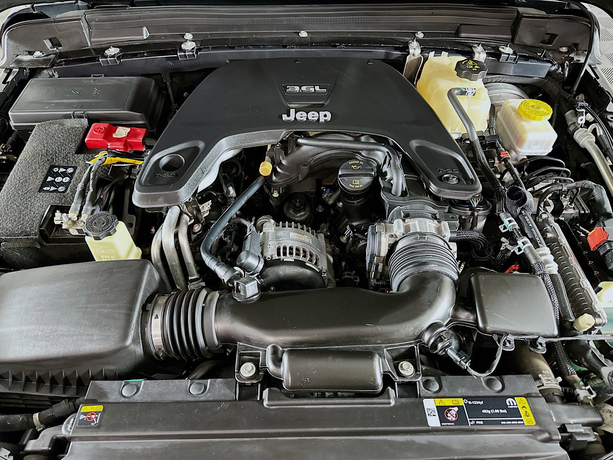 Used 2021 Jeep Wrangler Sport S w/ Sun And Sound Package image 30