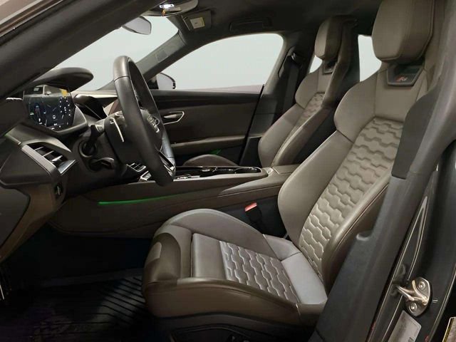 Used 2023 Audi RS e-tron GT w/ Carbon Performance Package image 16