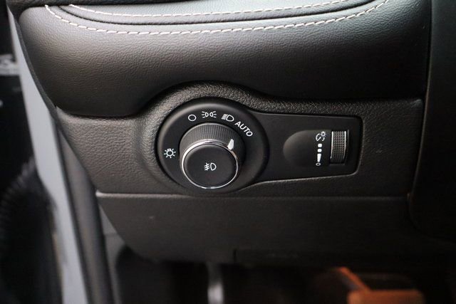 Used 2023 Dodge Durango SRT w/ Black Package image 33