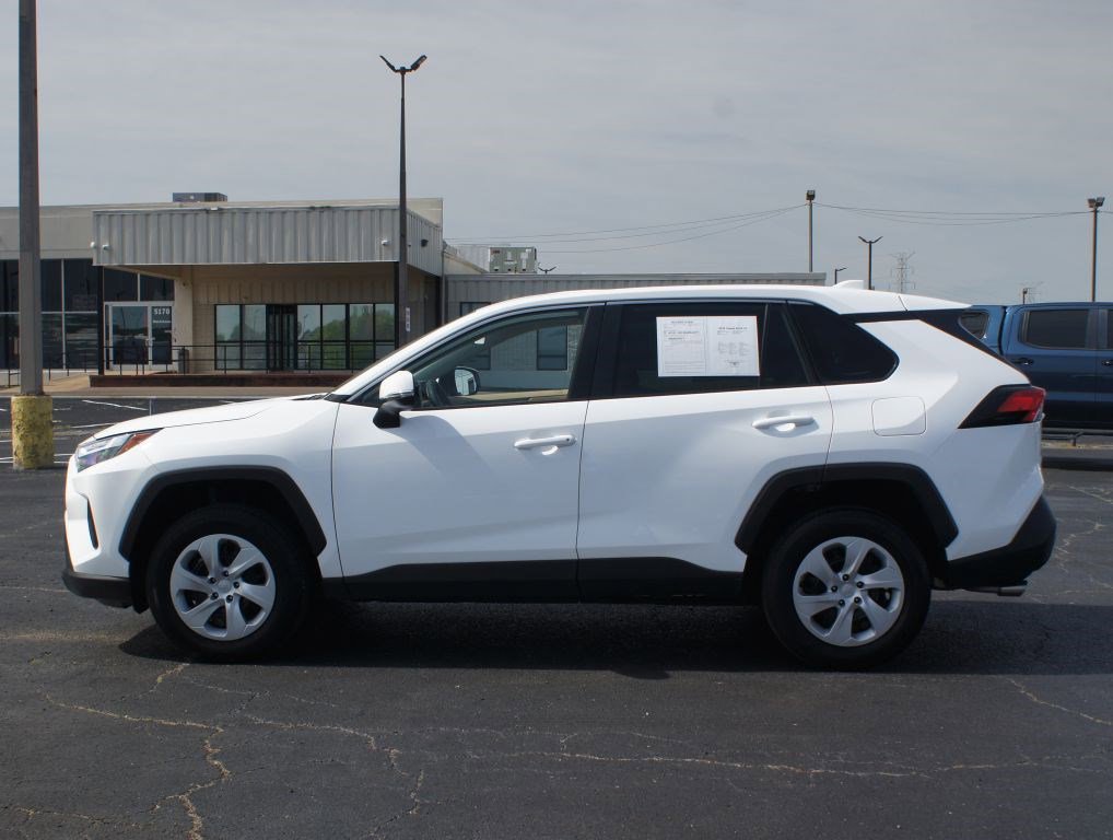 Used 2025 Toyota RAV4 LE FWD image 9