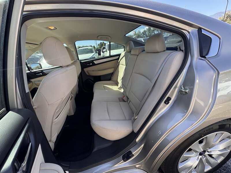 Used 2017 Subaru Legacy 2.5i Premium AWD/4WD image 23