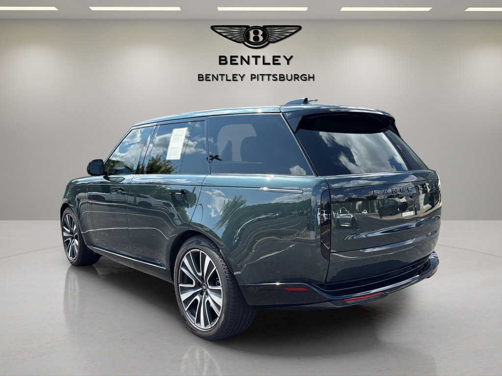 Used 2025 Land Rover Range Rover SE AWD/4WD image 7