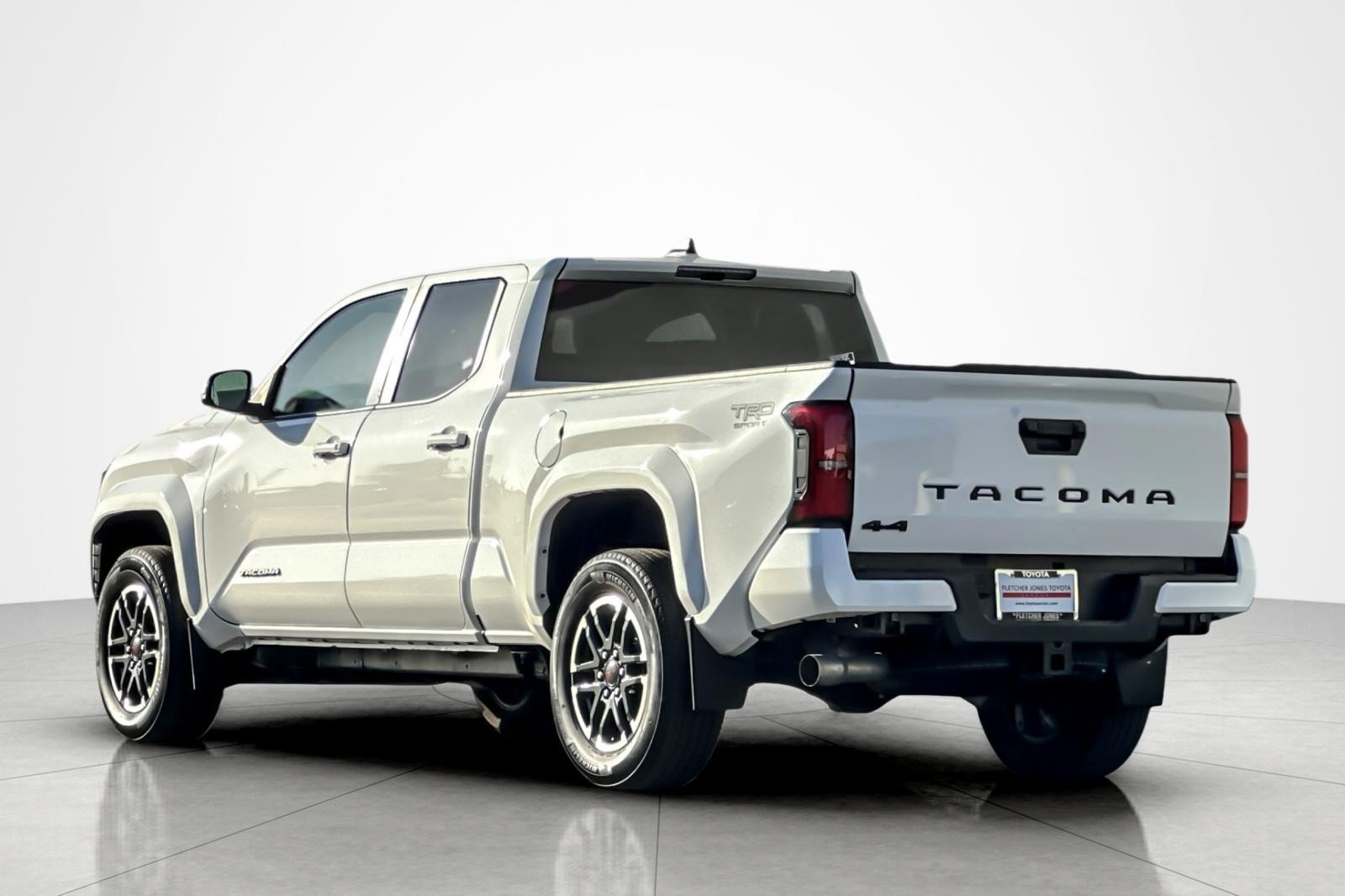 Certified 2024 Toyota Tacoma TRD Sport AWD/4WD image 3