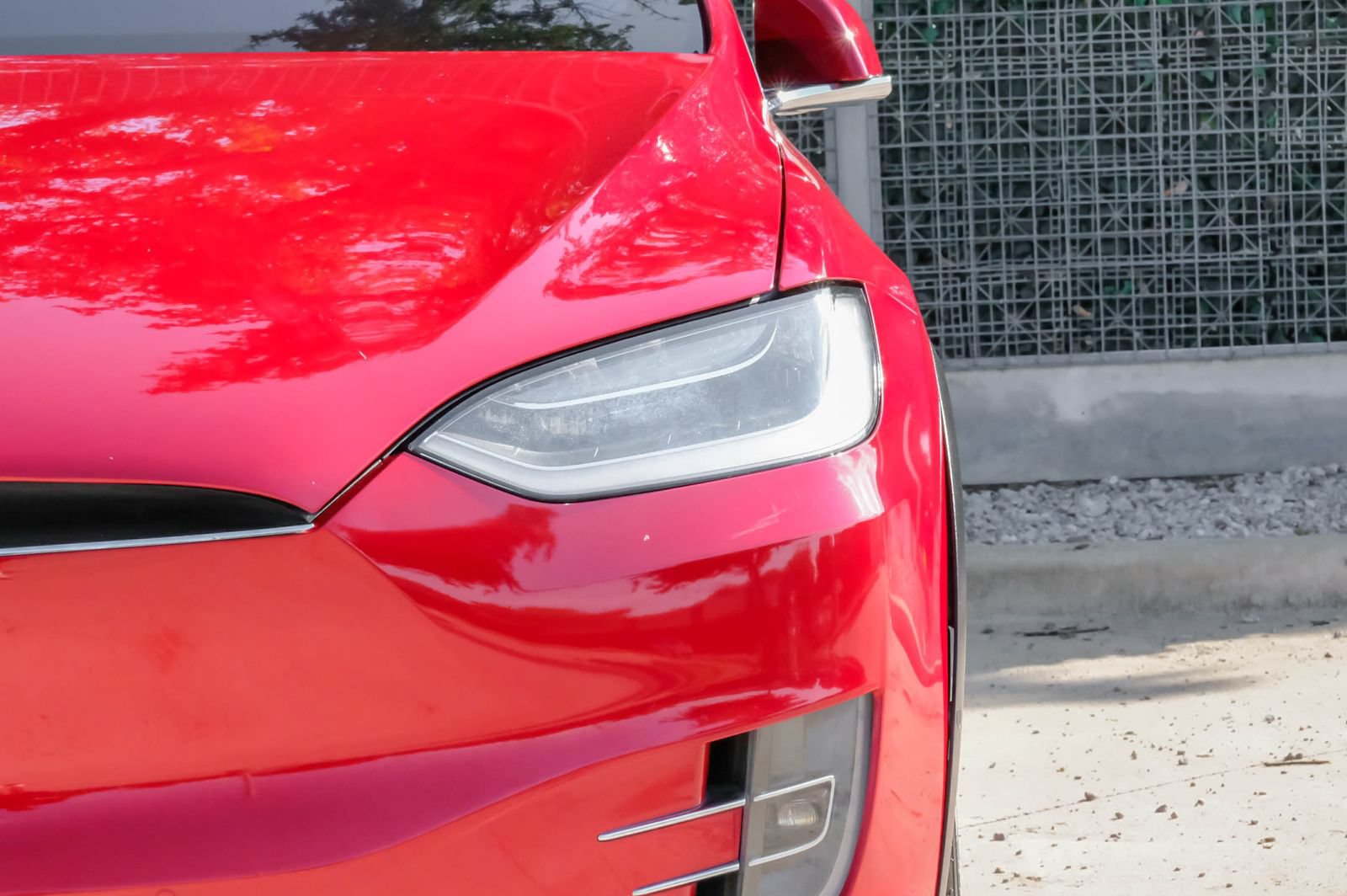Used 2017 Tesla Model X 75D AWD/4WD image 45