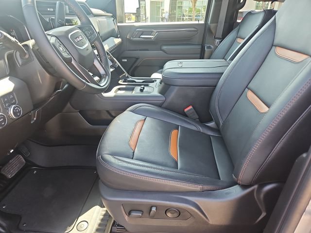Used 2025 GMC Sierra 2500 AT4 AWD/4WD image 18