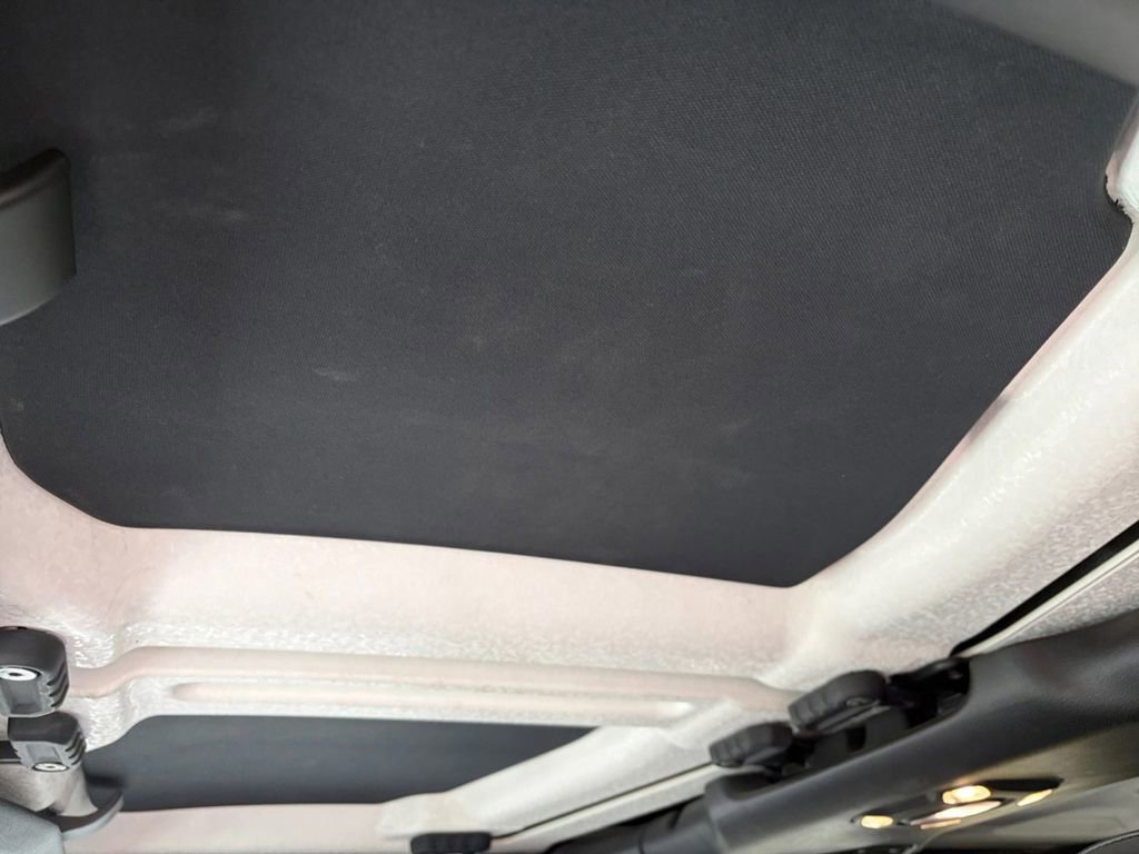 Used 2019 Jeep Wrangler Unlimited Rubicon AWD/4WD image 22