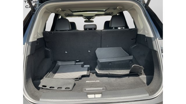 Used 2021 Nissan Rogue Platinum AWD/4WD image 31