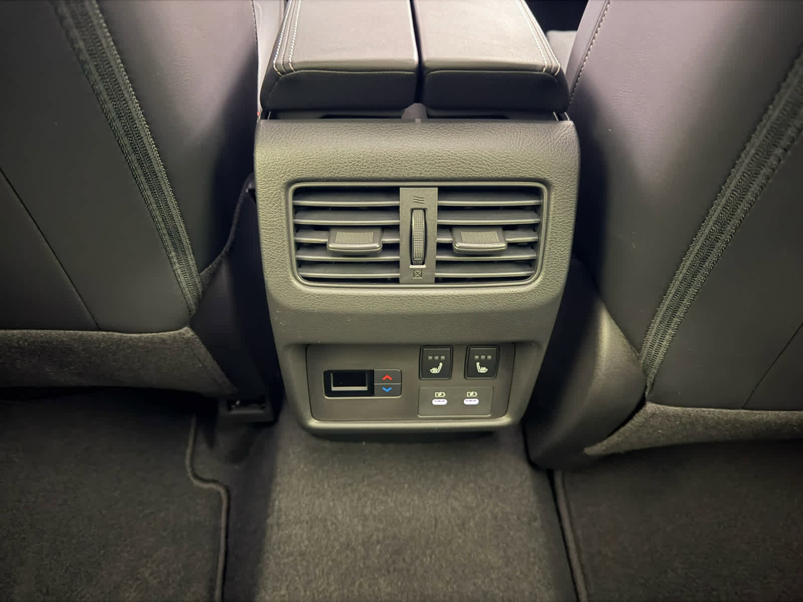 New 2026 Nissan Rogue Platinum w/ Platinum Premium Package image 21