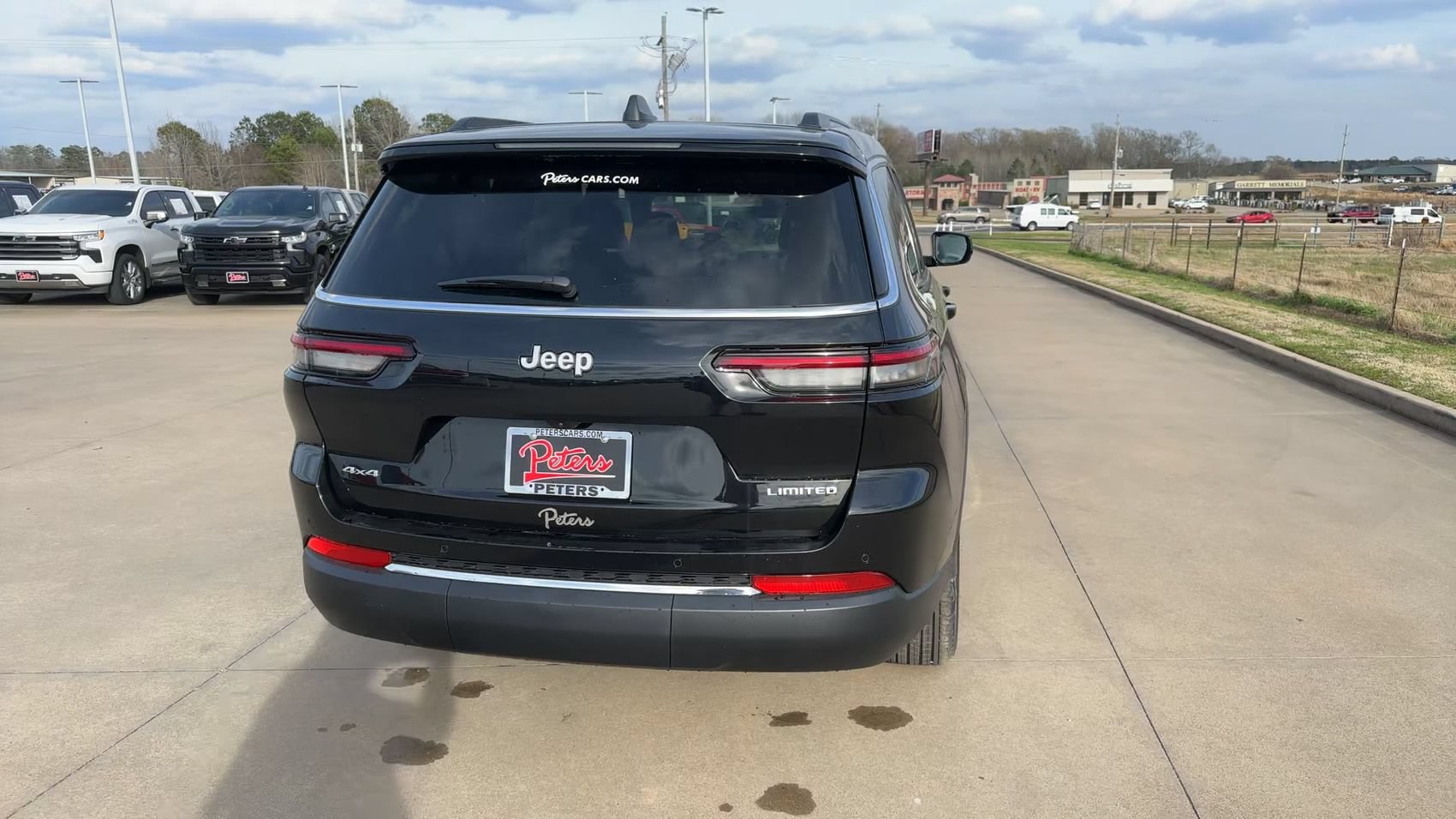 New 2025 Jeep Grand Cherokee L Limited w/ Trailer Tow Package AWD/4WD image 8