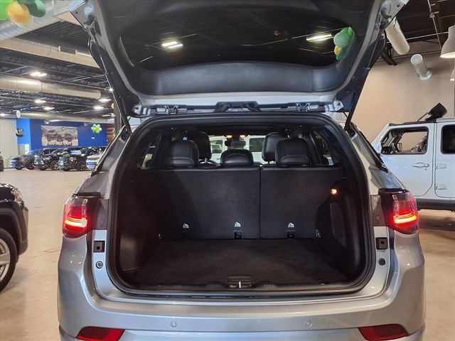 Used 2023 Jeep Compass High Altitude image 10