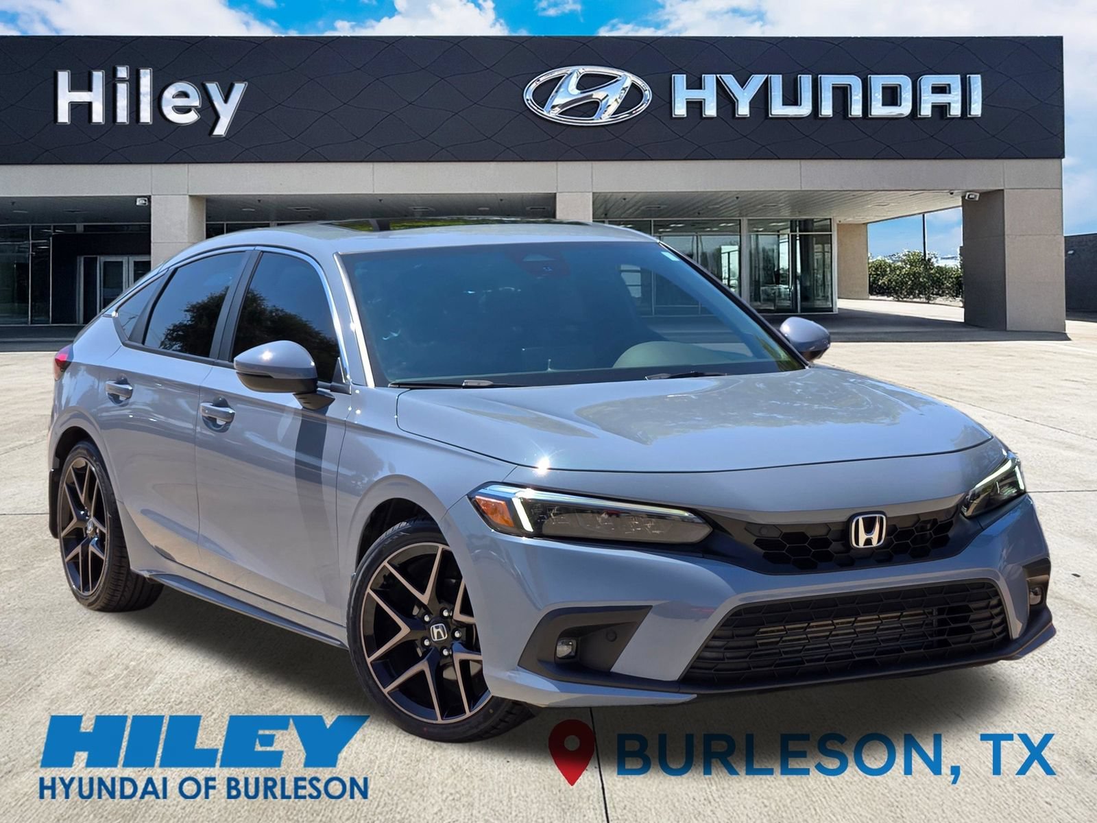 Used 2024 Honda Civic Sport Touring image 2