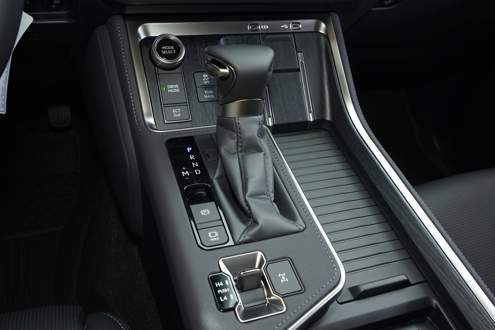 Used 2026 Lexus GX 550 image 19