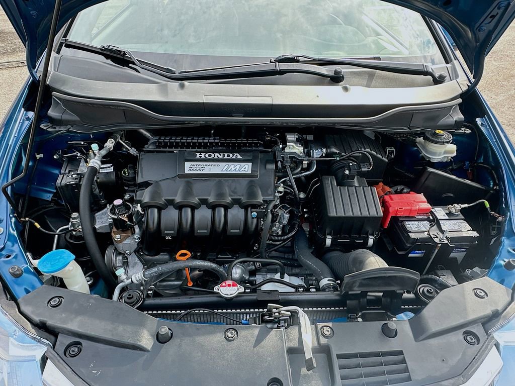 Used 2013 Honda Insight LX image 26