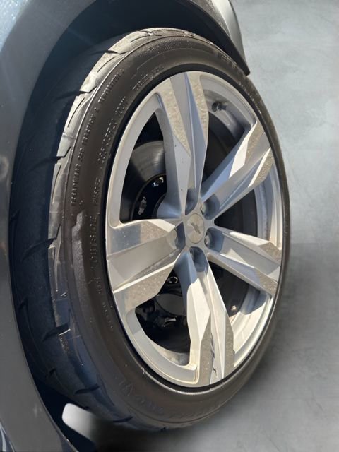 Used 2013 Chevrolet Camaro ZL1 RWD image 26