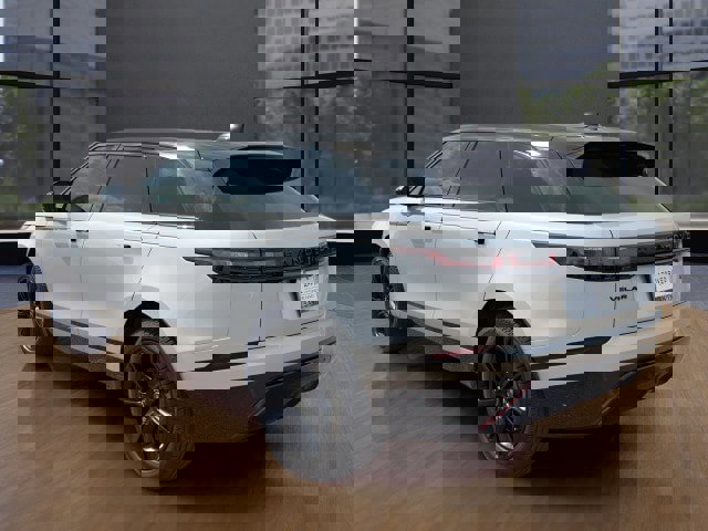 Used 2023 Land Rover Range Rover Velar R-Dynamic S image 3