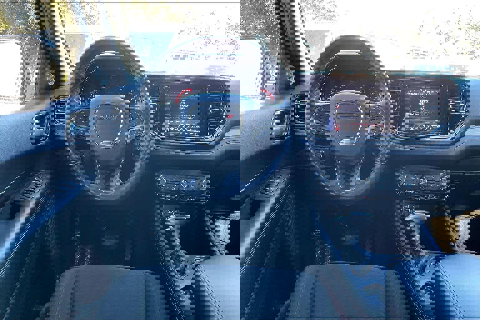 Used 2023 Dodge Durango SXT Launch Edition image 13