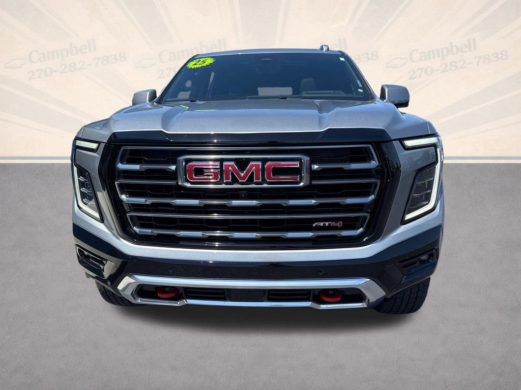 Used 2025 GMC Yukon AT4 w/ AT4 Premium Package image 8