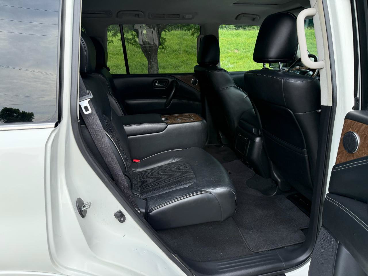 Used 2016 INFINITI QX80 2WD image 23