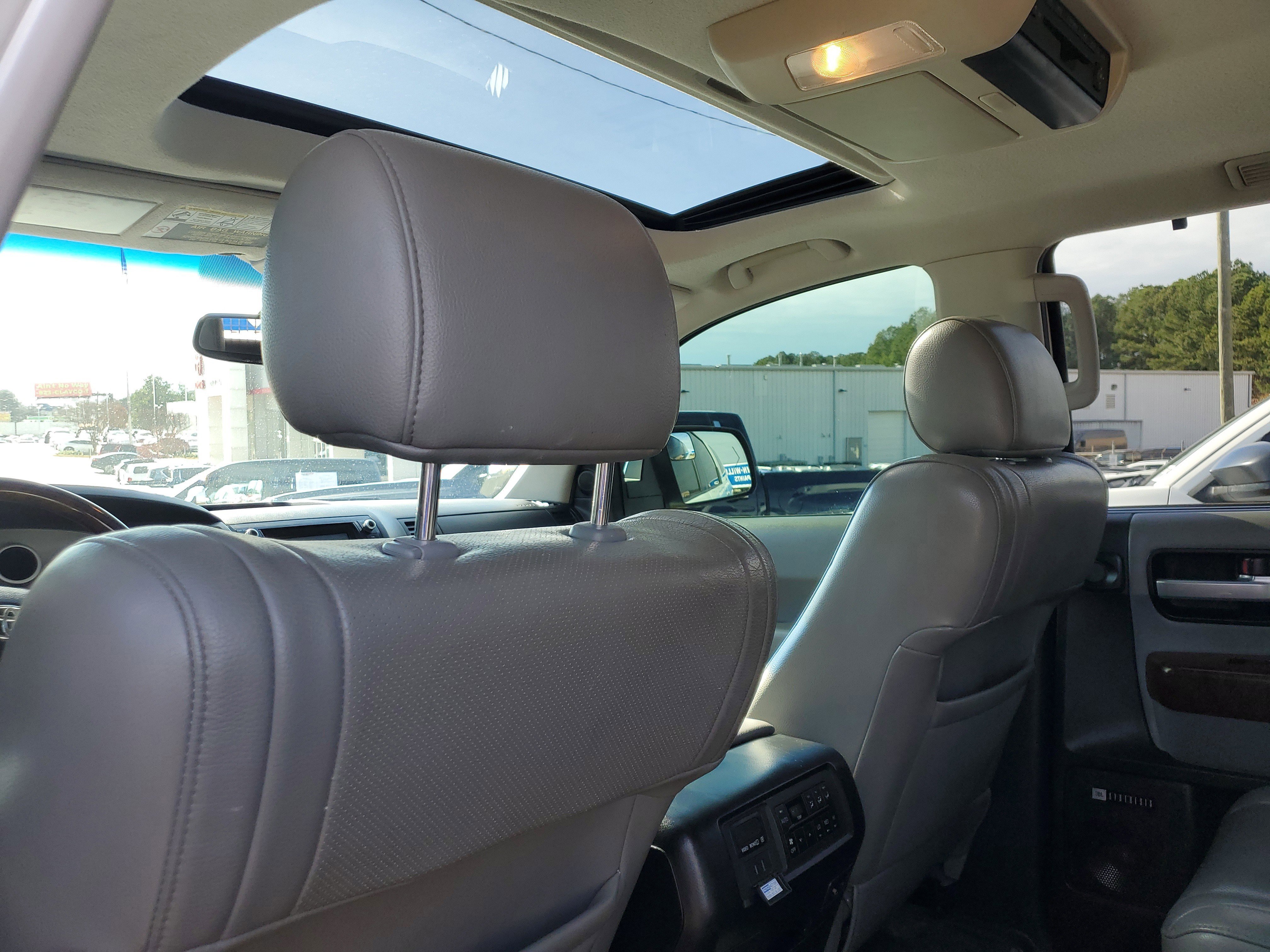 Used 2010 Toyota Sequoia Platinum image 11