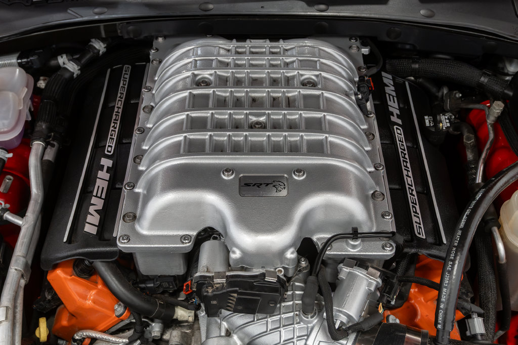 Used 2022 Dodge Charger SRT Hellcat w/ Navigation & Travel Group RWD image 4