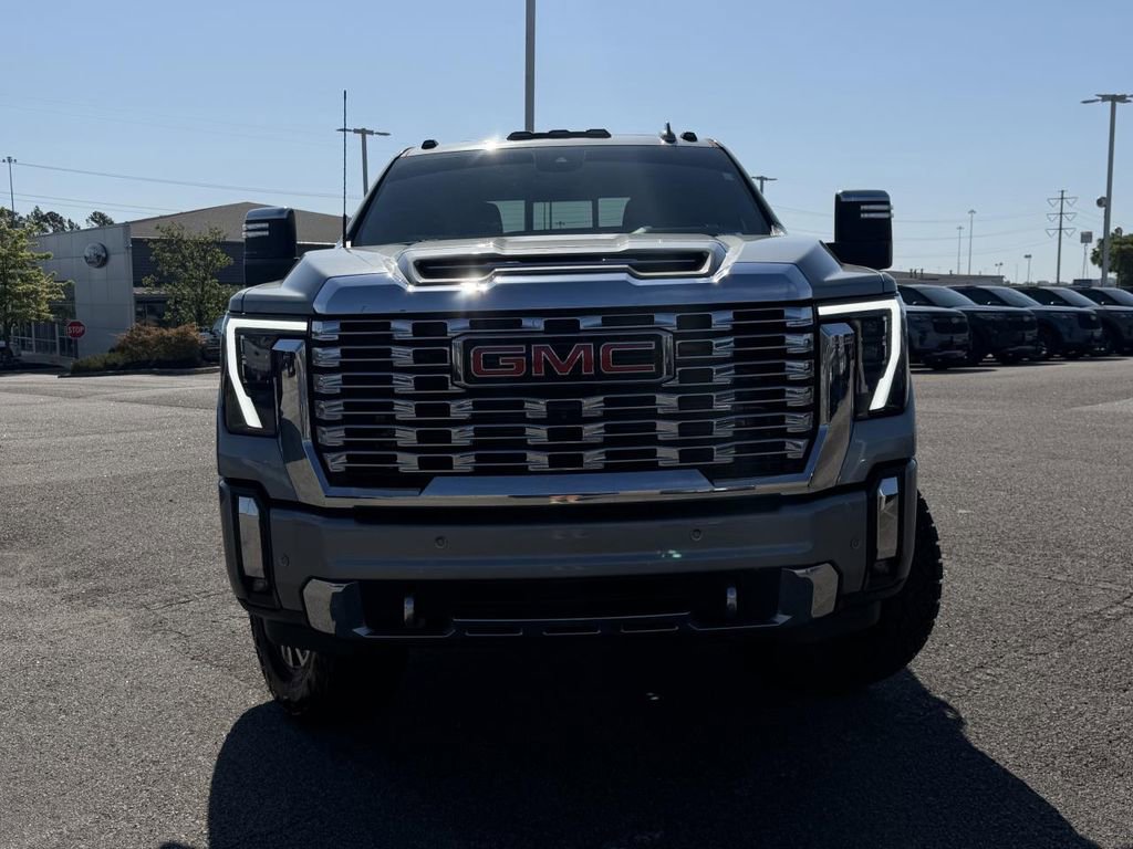 Used 2024 GMC Sierra 2500 Denali w/ Denali Reserve Package image 4
