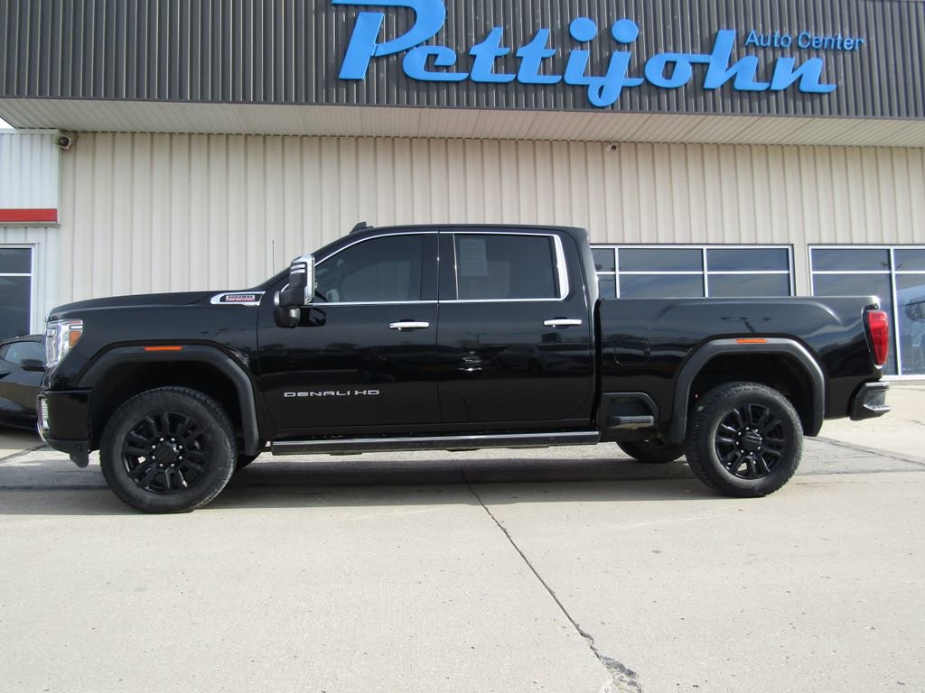 Used 2023 GMC Sierra 2500 Denali w/ Denali Black Diamond Edition image 11