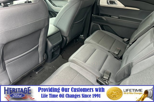 New 2026 Ford Explorer Active image 12