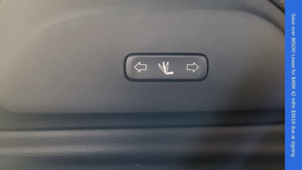 New 2026 Chrysler Pacifica Pinnacle AWD/4WD image 35