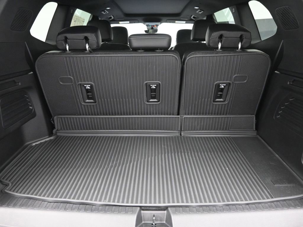 New 2026 Buick Enclave Avenir w/ Super Cruise Package image 11