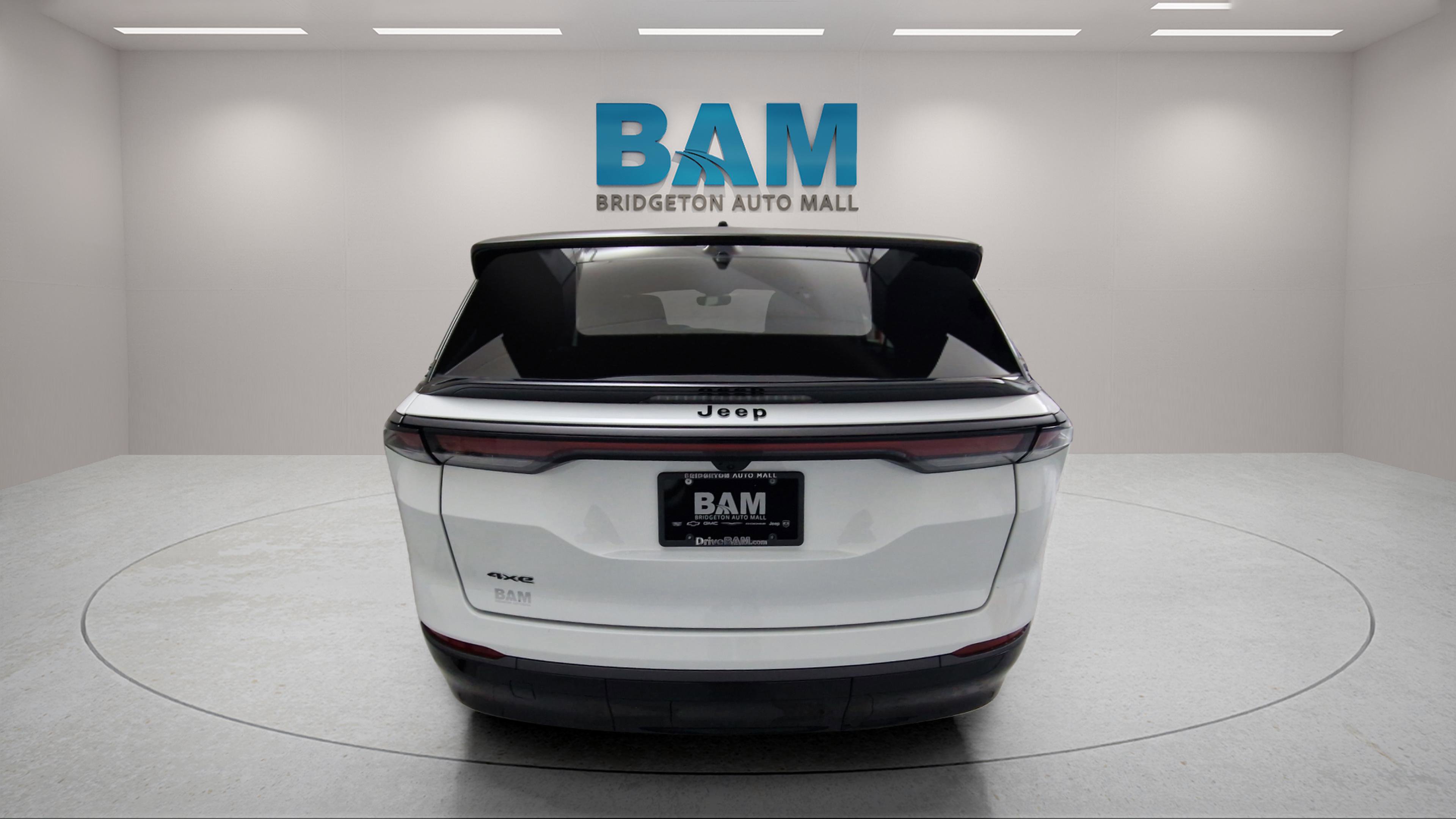 New 2025 Jeep Wagoneer Limited image 6