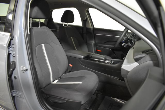 Used 2025 Hyundai Sonata SEL FWD image 33