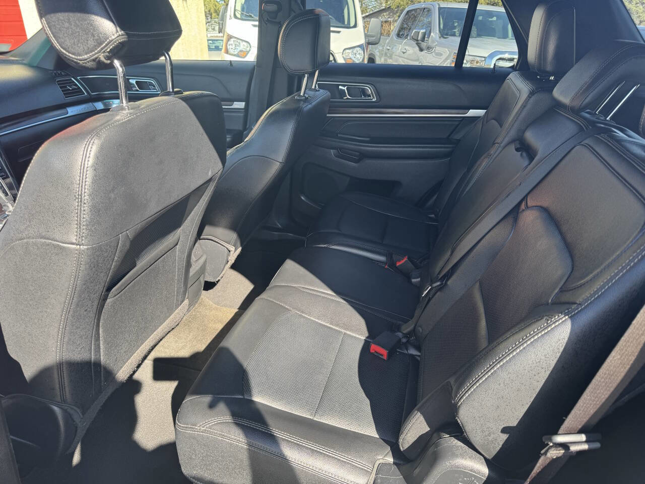 Used 2016 Ford Explorer Limited FWD image 30