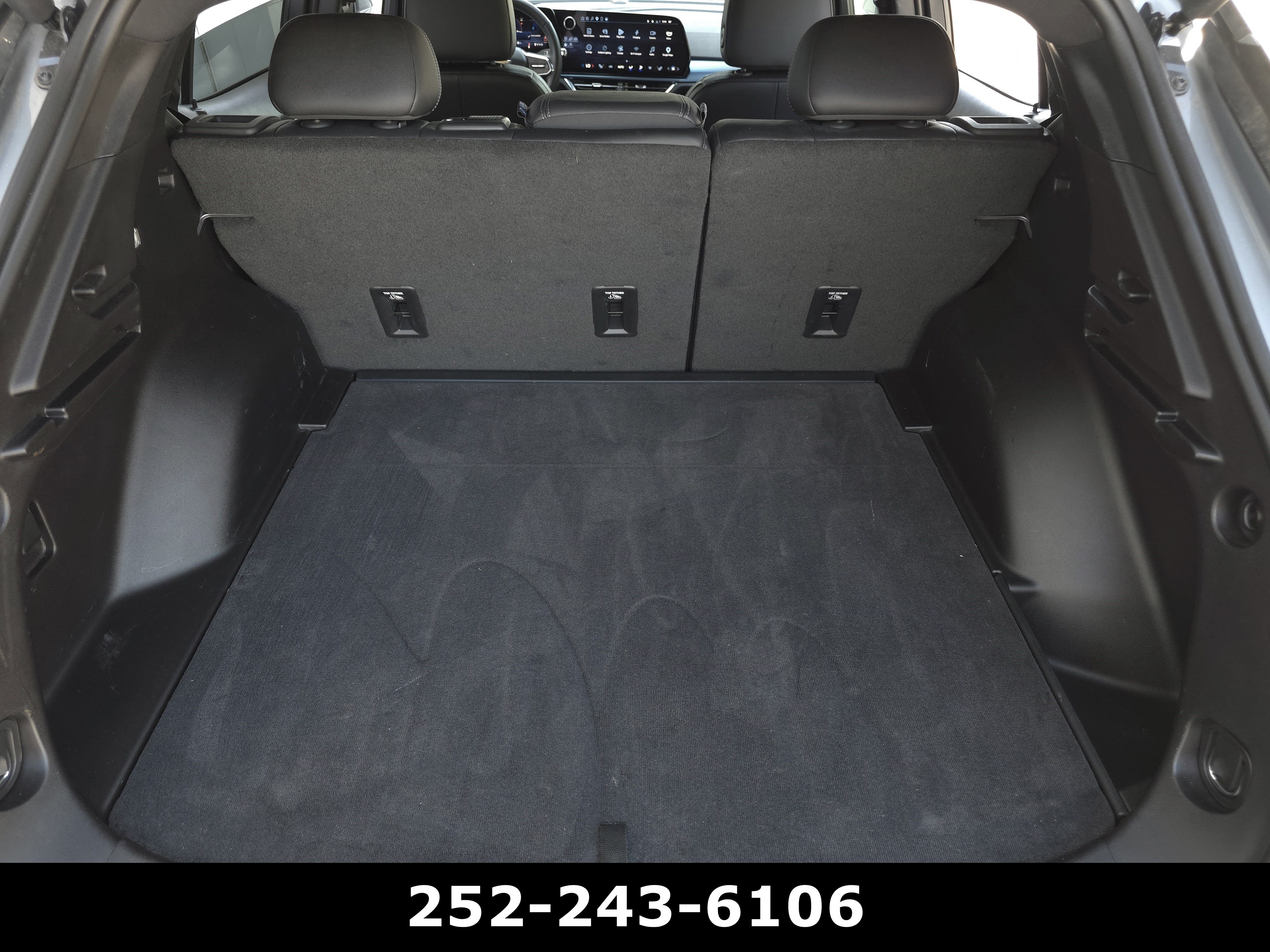 Used 2025 Chevrolet Equinox EV LT w/ Convenience Package FWD image 32