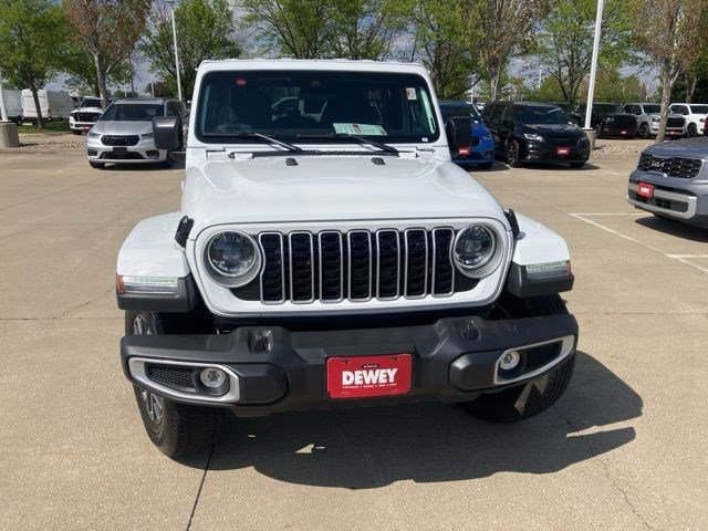 Certified 2025 Jeep Wrangler Unlimited Sahara AWD/4WD image 2