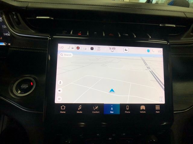 Used 2024 Jeep Grand Cherokee Overland w/ Luxury Tech Group IV image 17