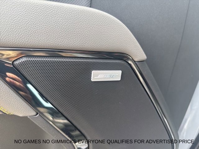 Used 2025 Chevrolet Silverado 2500 ZR2 w/ Technology Package image 17