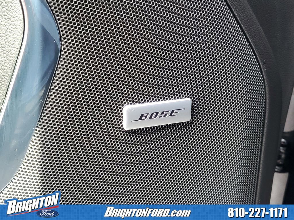 Used 2023 Chevrolet Suburban Z71 AWD/4WD image 18