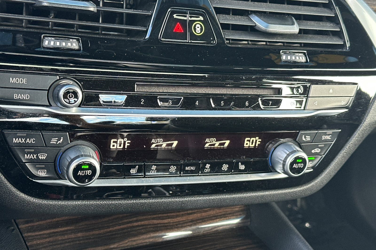 Used 2018 BMW 530i RWD image 19