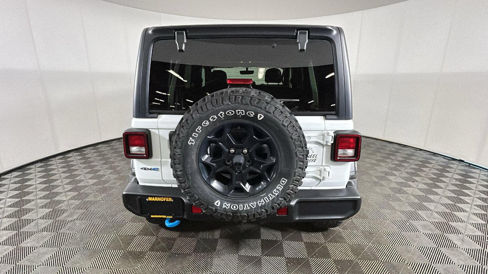 Used 2023 Jeep Wrangler Unlimited w/ Cold Weather Group AWD/4WD image 4