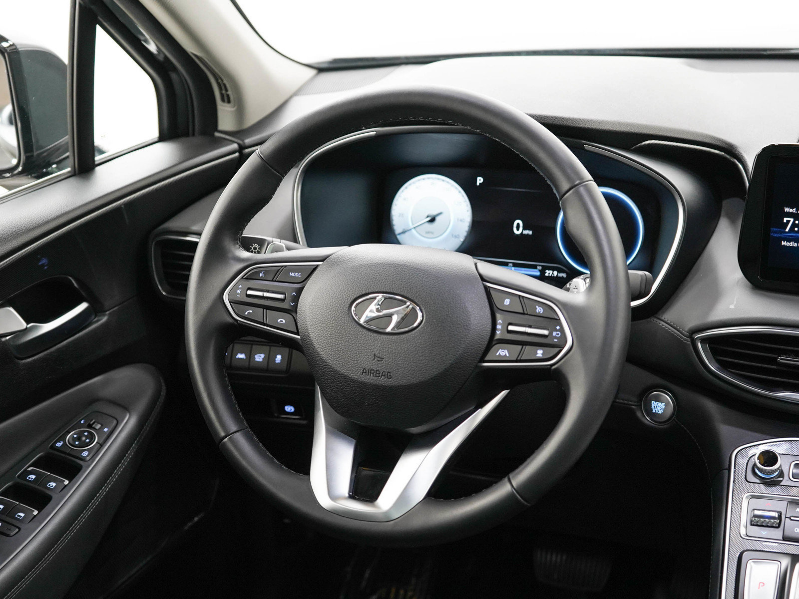 Used 2023 Hyundai Santa Fe SEL w/ Premium Package AWD/4WD image 14